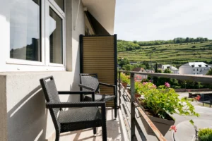 Chambre hôtel Guebwiller avec balcon