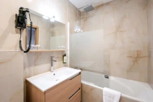 Chambre hôtel 4 personnes Guebwiller